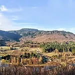 Gory Stolowe Camp - Caloroczne Miejsce Na Kamper, Przyczepe Lub Namiot