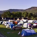 营地 Gory Stolowe Camp - Caloroczne Miejsce Na Kamper, Przyczepe Lub Namiot
