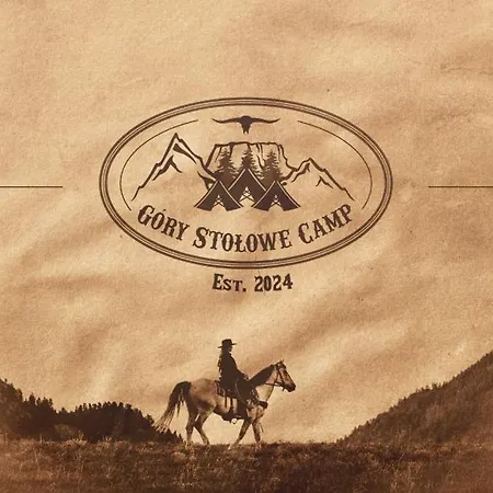 Gory Stolowe Camp - Caloroczne Miejsce Na Kamper, Przyczepe Lub Namiot