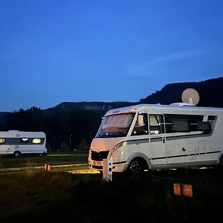 Campsite Gory Stolowe Camp - Caloroczne Miejsce Na Kamper, Przyczepe Lub Namiot *